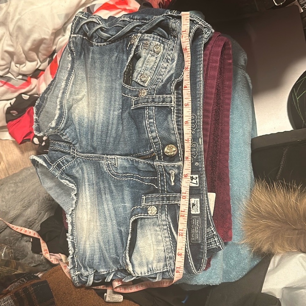 Size 27 EUC miss me shorts